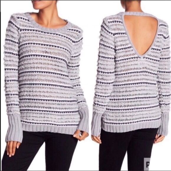 NWT Chaser Gray Fringed Triangle Back Sweater SZ M - Picture 1 of 9